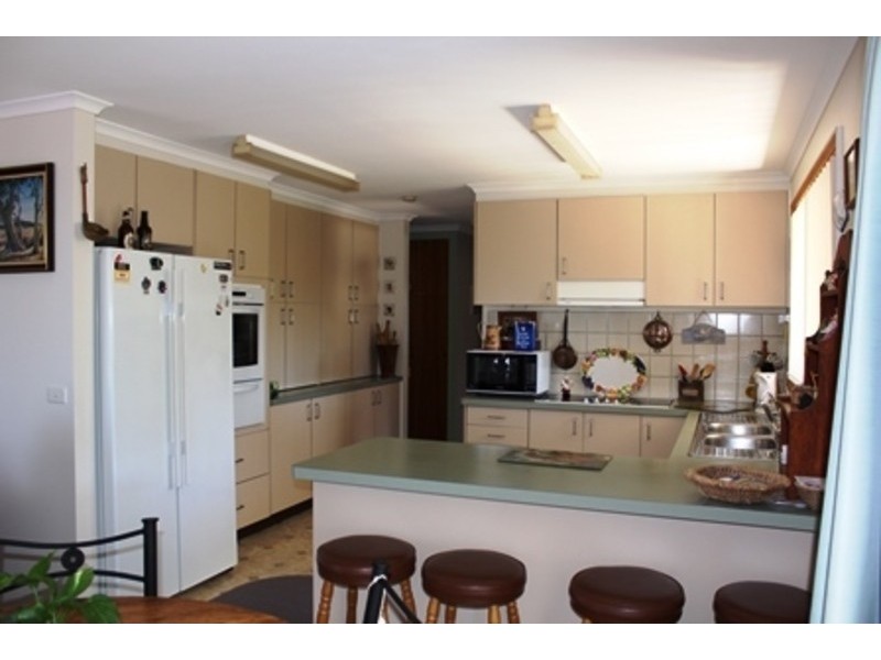 6 Balli Place, Cooma NSW 2630
