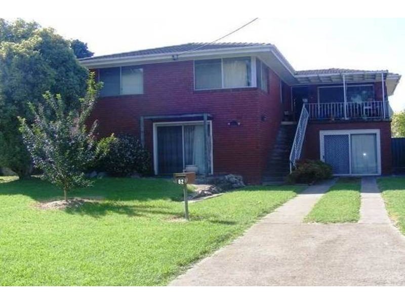 62 Ravenswood Street, Bega NSW 2550