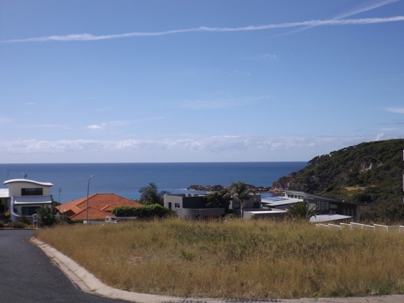 1 Nichole Court, Tura Beach NSW 2548