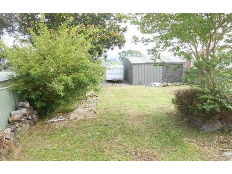 53 Fairview Street, Bega NSW 2550