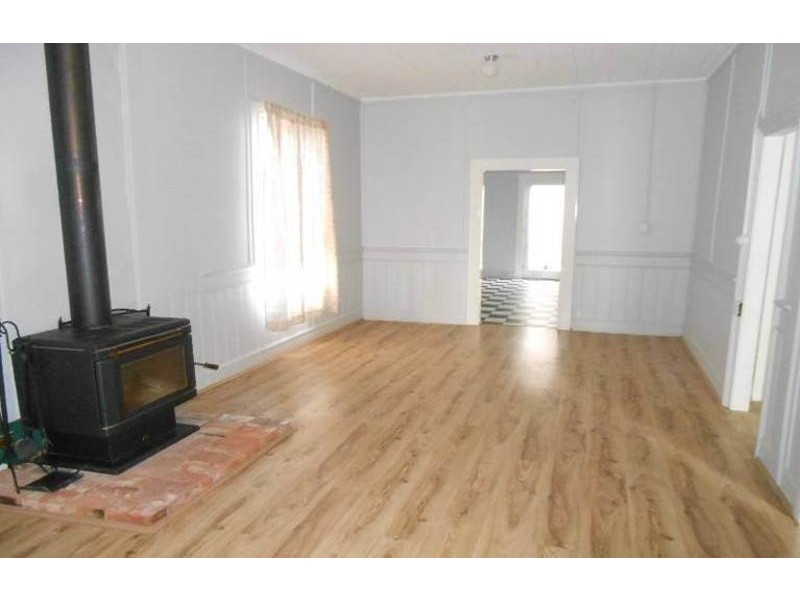53 Fairview Street, Bega NSW 2550