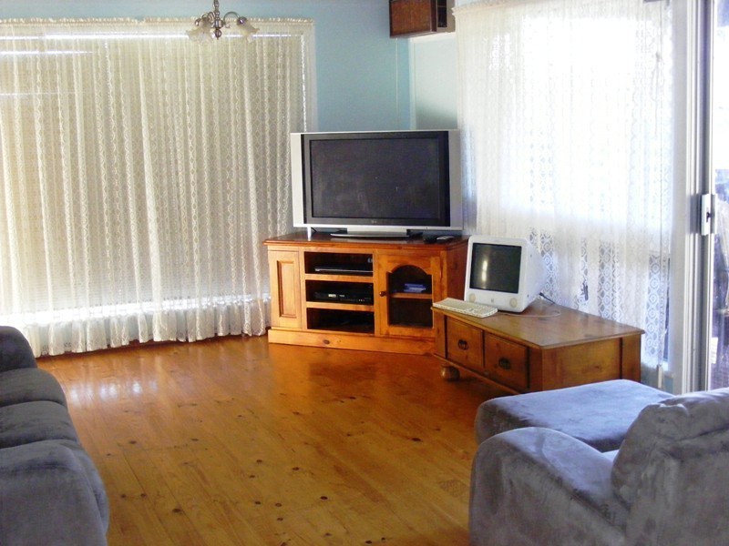 10 Koolgarra Drive, Bega NSW 2550