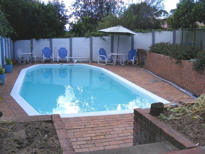 21 Howard Ave, Bega NSW 2550