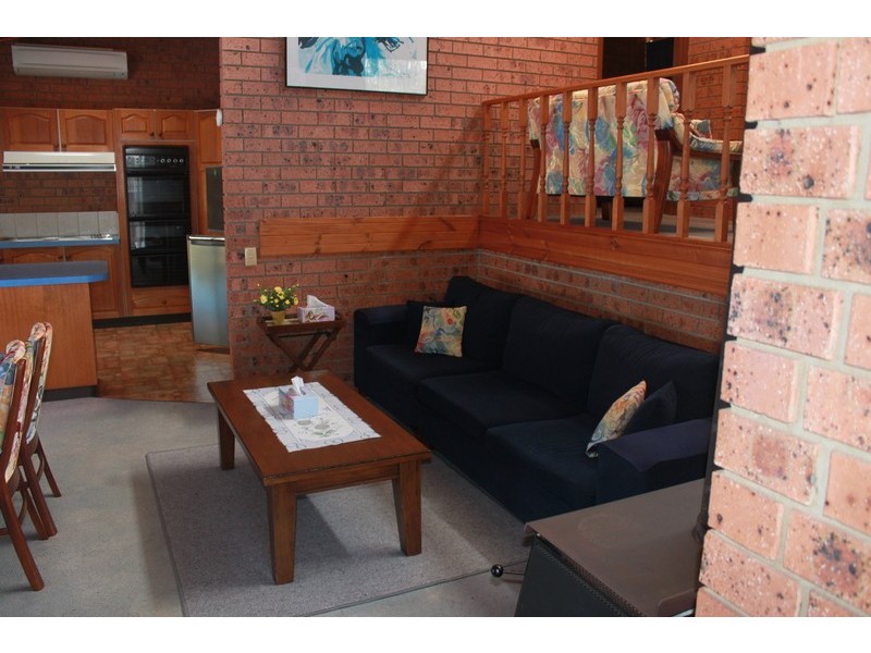 17 Park Street, Merimbula NSW 2548
