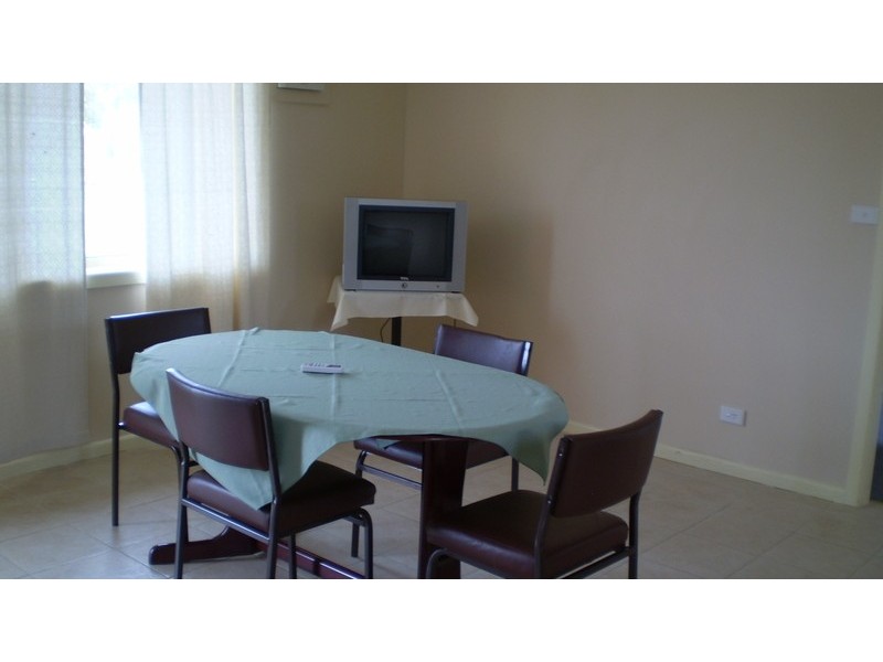 5/237 Sharp St, Cooma NSW 2630