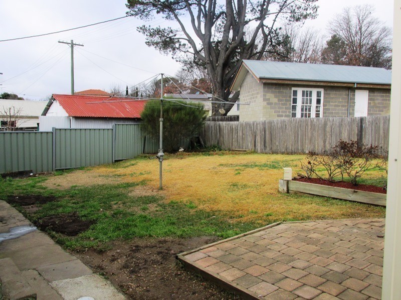 37 Wangie Street, Cooma NSW 2630