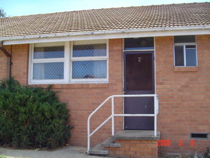 2/11 Yulin Court, Cooma NSW 2630