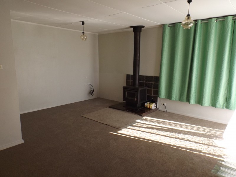 4 Kanuna Avenue, Cooma NSW 2630