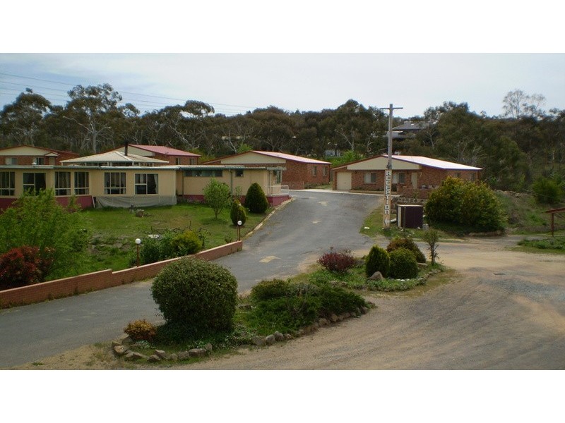 9/237 Sharp St, Cooma NSW 2630