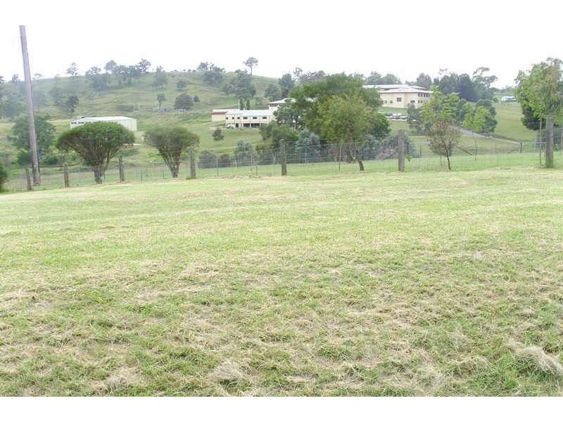 17 Max Slater Drive, Bega NSW 2550