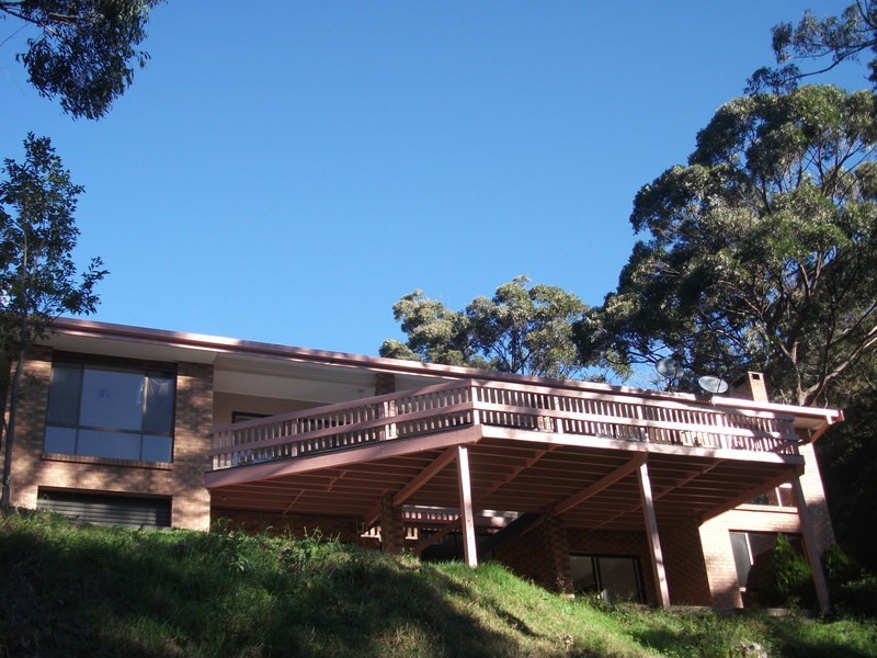 6 Woodland Drive, Merimbula NSW 2548
