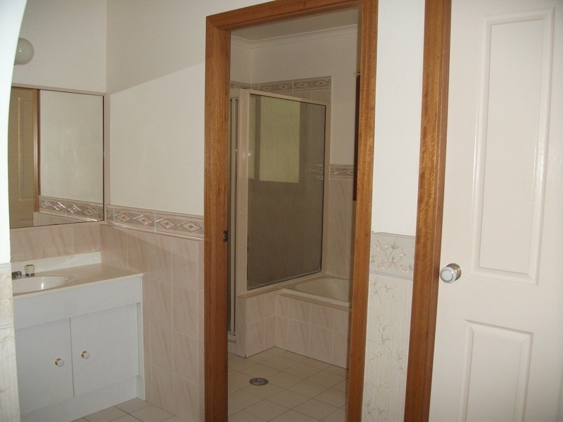 6 Woodland Drive, Merimbula NSW 2548