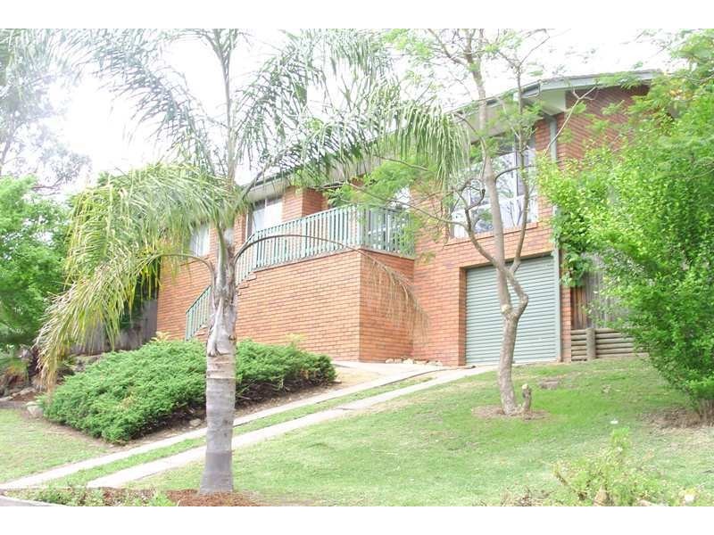 5 Gregory Way, Bega NSW 2550