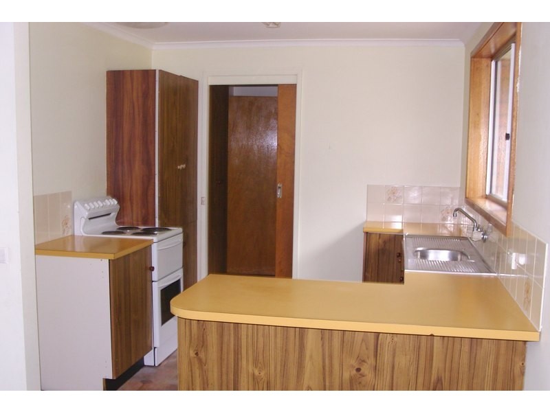 5 Gregory Way, Bega NSW 2550