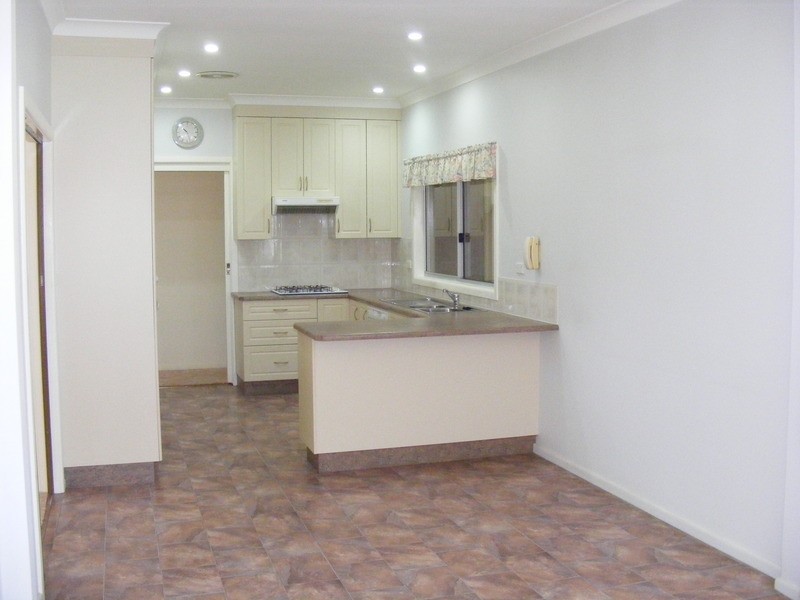 51 Eden Street, Bega NSW 2550