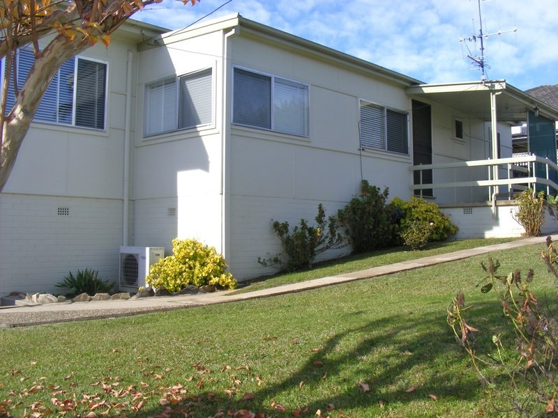 51 Eden Street, Bega NSW 2550