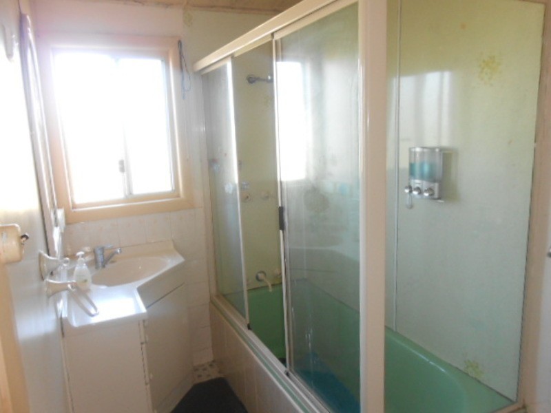 120 Rawlinson Street, Bega NSW 2550