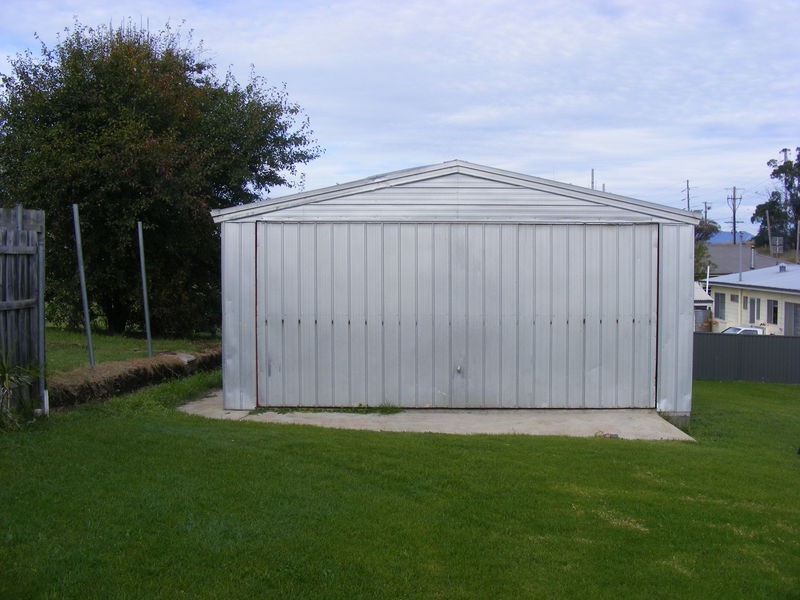 120 Rawlinson Street, Bega NSW 2550