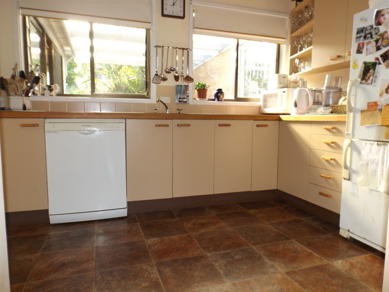 36 Surf Circle, Tura Beach NSW 2548