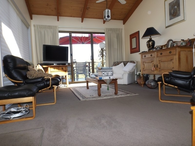 36 Surf Circle, Tura Beach NSW 2548