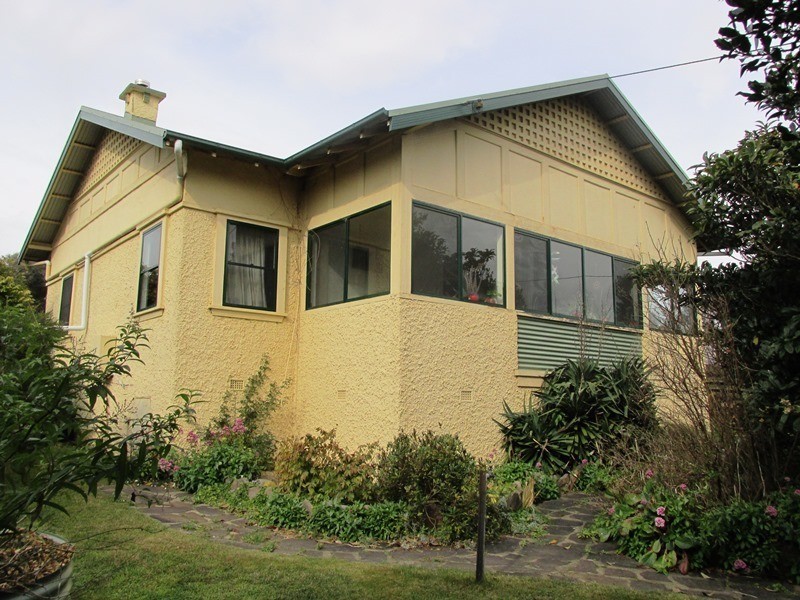 214 – 216 Maybe Street, Bombala NSW 2632