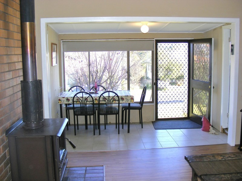 10 Wallace Street, Bega NSW 2550