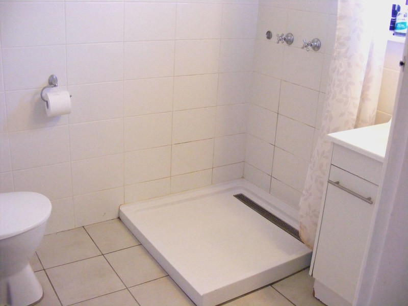 10 Wallace Street, Bega NSW 2550