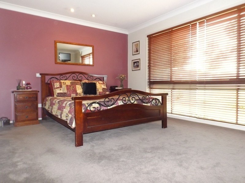 15 Hakea Place, Tura Beach NSW 2548