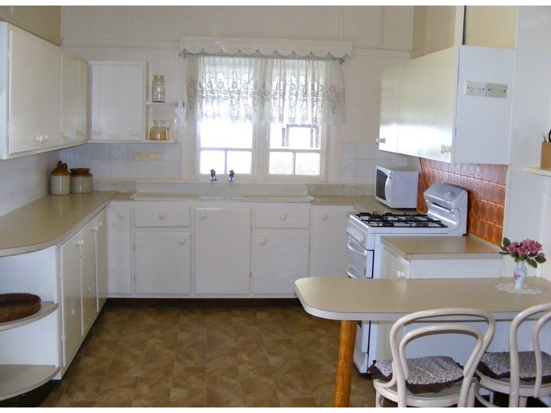 57 Upper Street, Bega NSW 2550