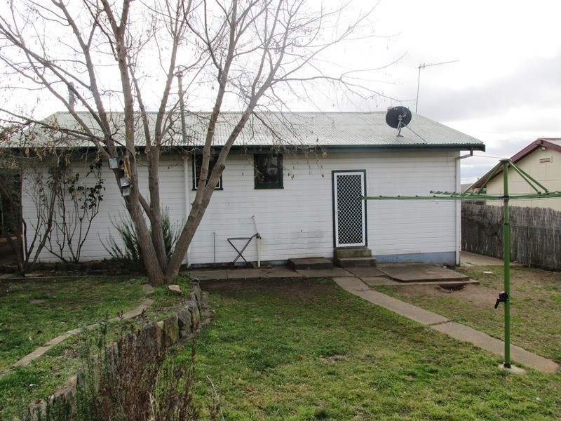 5 Boona Street, Cooma NSW 2630