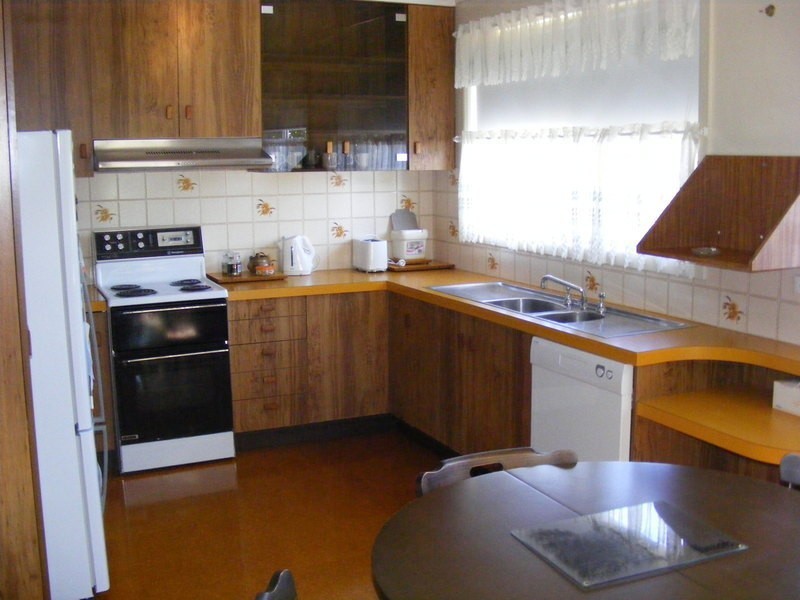 8 Mckee Drive, Bega NSW 2550