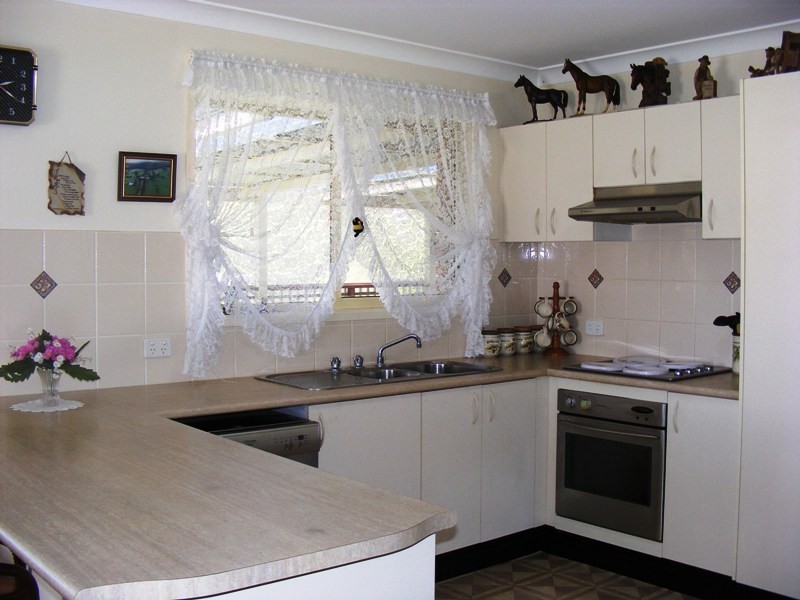 32 Max Slater Drive, Bega NSW 2550