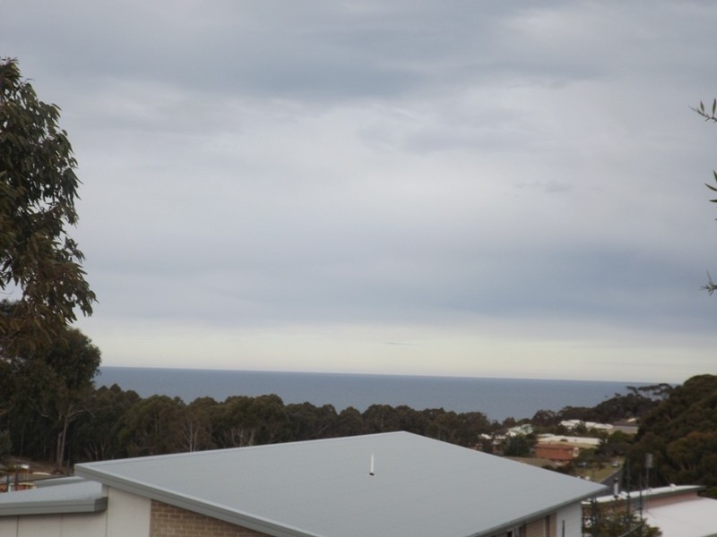 7 The Grove, Tura Beach NSW 2548