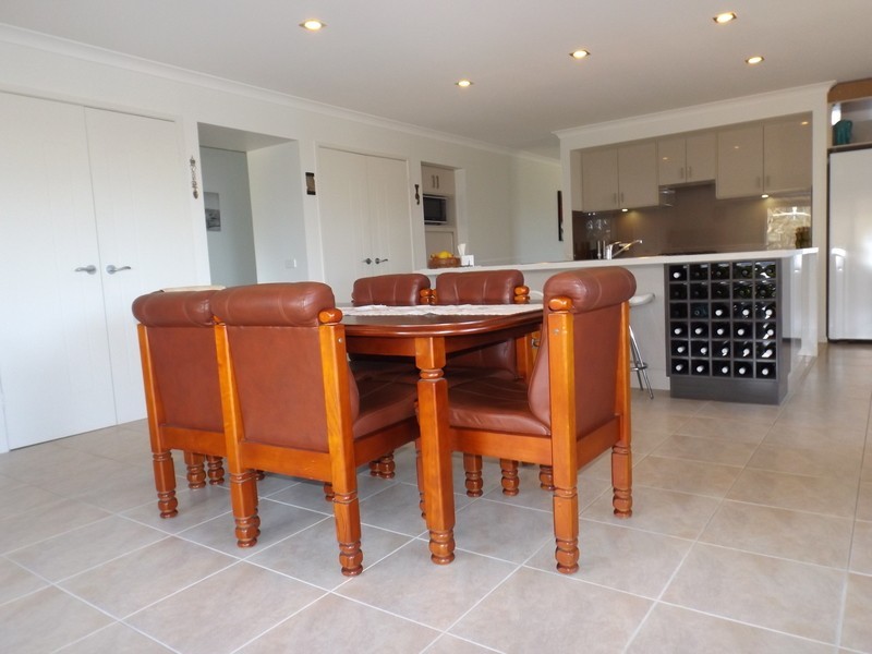 16D Elizabeth Parade, Tura Beach NSW 2548