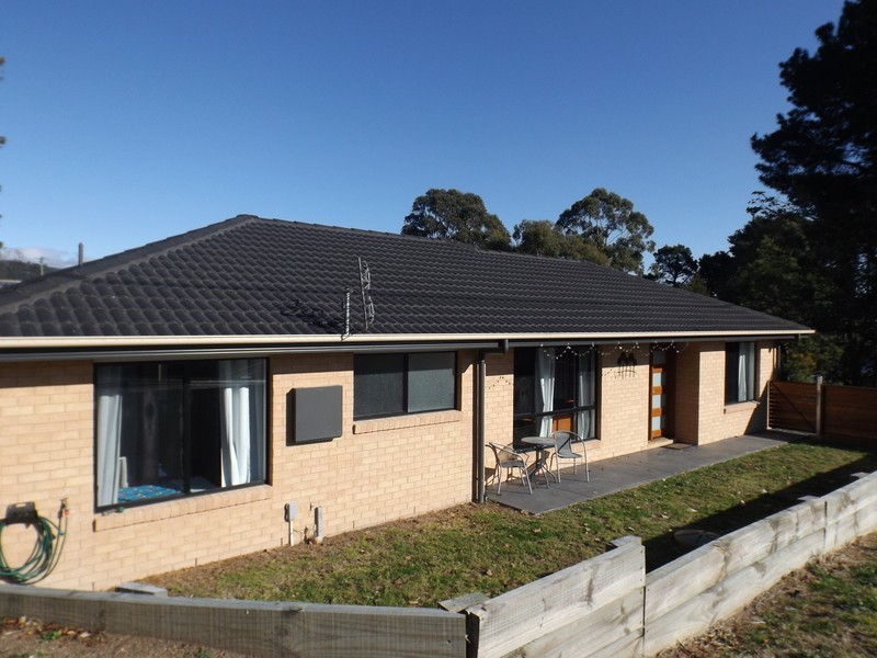 16 Scott Street, Wolumla NSW 2550