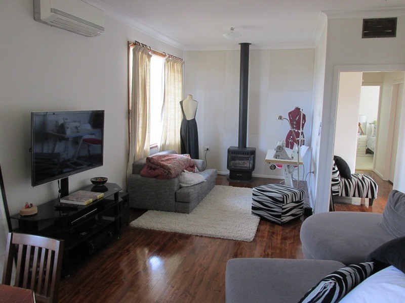 1 West Baron Street, Cooma NSW 2630