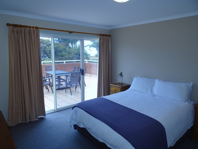 90 Main Street, Merimbula NSW 2548