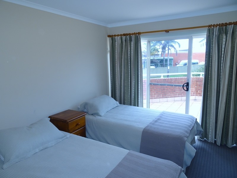 90 Main Street, Merimbula NSW 2548