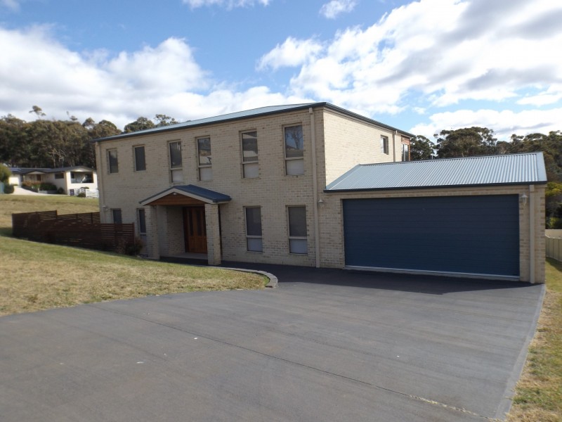 60B The Dress Circle, Tura Beach NSW 2548