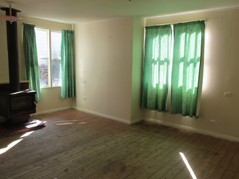 10  Gerelong Place, Cooma NSW 2630