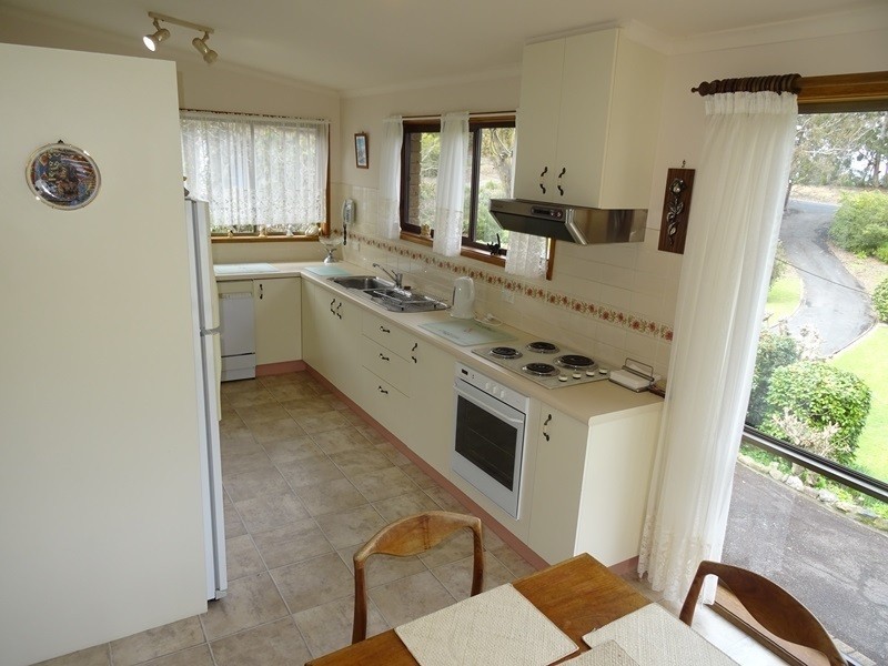 9 Main Street, Merimbula NSW 2548