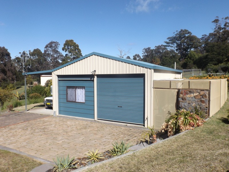 25 Emerald Crescent, Wallagoot NSW 2550