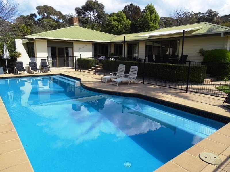 4 Tristania Court, Tura Beach NSW 2548