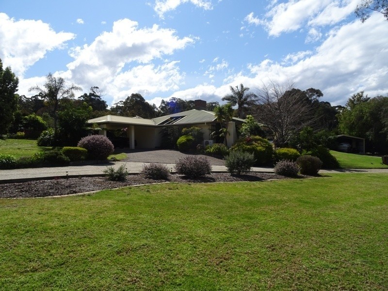 4 Tristania Court, Tura Beach NSW 2548