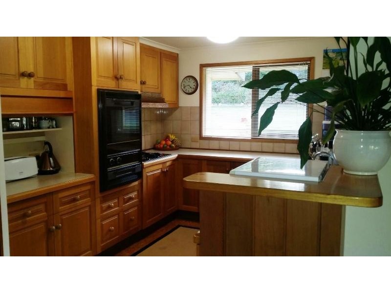 4 Tristania Court, Tura Beach NSW 2548