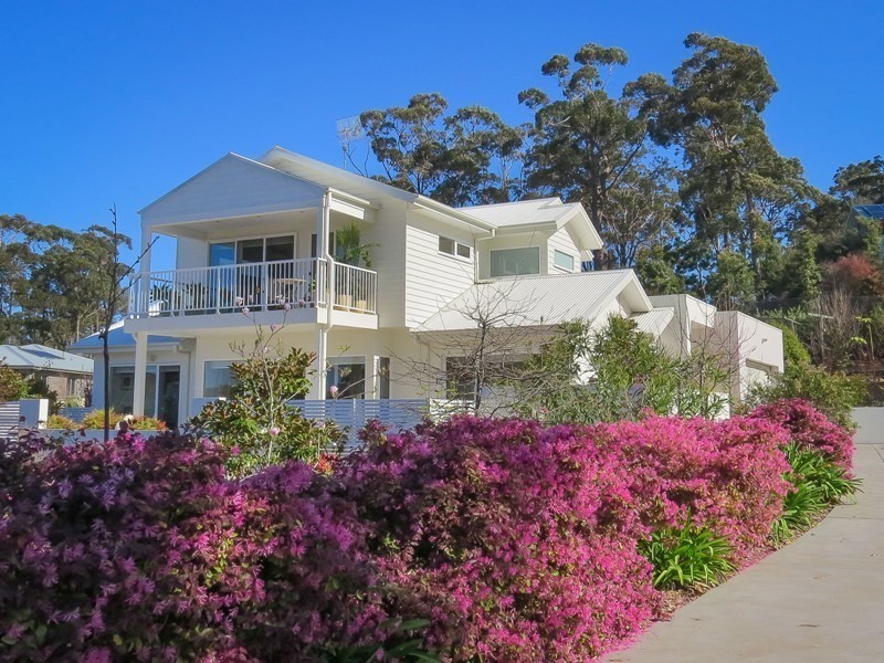 6 Rosella Place, Tura Beach NSW 2548