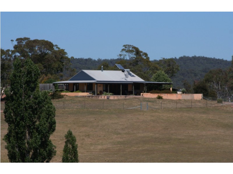 1137  Peak View Rd, Cooma NSW 2630