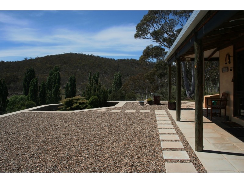 1137  Peak View Rd, Cooma NSW 2630