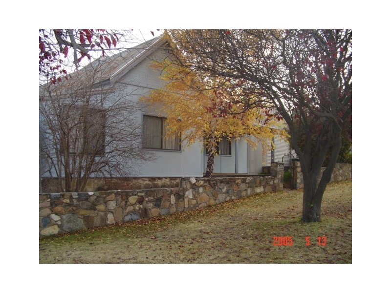 33 Commissioner St, Cooma NSW 2630