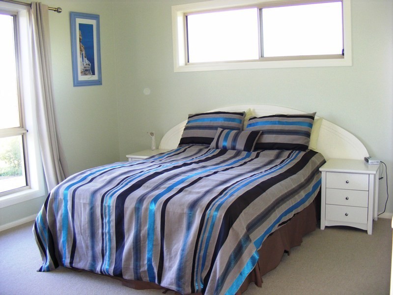 5 Bridle Place, Bega NSW 2550